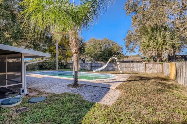 133 WHITMAN ROAD, WINTER HAVEN, Florida 33884, 3 Bedrooms Bedrooms, ,2 BathroomsBathrooms,Residential,For Sale,WHITMAN,W7842236