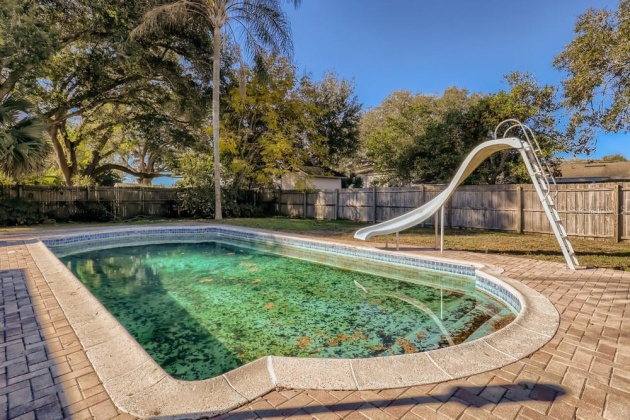 133 WHITMAN ROAD, WINTER HAVEN, Florida 33884, 3 Bedrooms Bedrooms, ,2 BathroomsBathrooms,Residential,For Sale,WHITMAN,W7842236