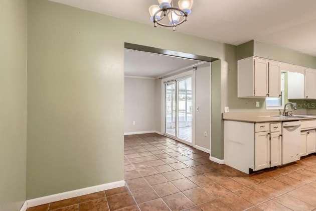 133 WHITMAN ROAD, WINTER HAVEN, Florida 33884, 3 Bedrooms Bedrooms, ,2 BathroomsBathrooms,Residential,For Sale,WHITMAN,W7842236