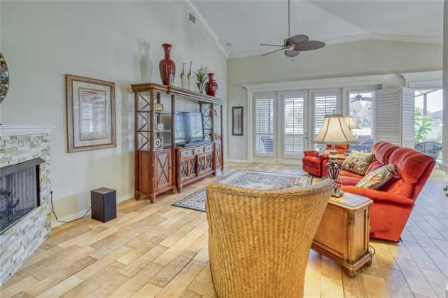 3370 TURNBERRY DRIVE, LAKELAND, Florida 33803, 3 Bedrooms Bedrooms, ,2 BathroomsBathrooms,Residential,For Sale,TURNBERRY,L4928291