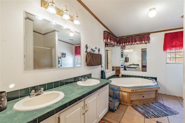 1838 SILS ROAD, LAKE WALES, Florida 33898, 3 Bedrooms Bedrooms, ,2 BathroomsBathrooms,Residential,For Sale,SILS,P4919669