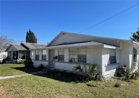 406 BADCOCK BOULEVARD, MULBERRY, Florida 33860, 3 Bedrooms Bedrooms, ,1 BathroomBathrooms,Residential,For Sale,BADCOCK,L4928363