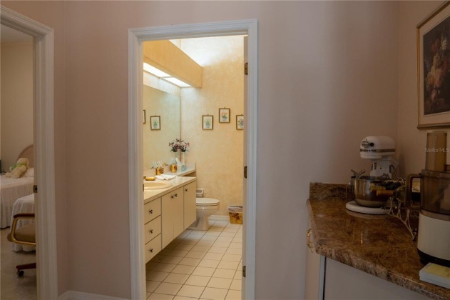 320 LOCHEN CIRCLE, WINTER HAVEN, Florida 33884, 3 Bedrooms Bedrooms, ,3 BathroomsBathrooms,Residential,For Sale,LOCHEN,P4917585