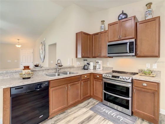 980 KINGFISHER DRIVE, HAINES CITY, Florida 33844, 3 Bedrooms Bedrooms, ,2 BathroomsBathrooms,Residential,For Sale,KINGFISHER,S5063412