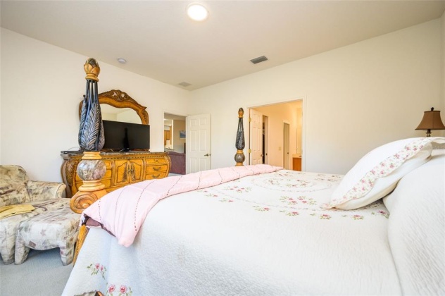 4241 ROEBELENII DRIVE, LAKE WALES, Florida 33859, 3 Bedrooms Bedrooms, ,2 BathroomsBathrooms,Residential,For Sale,ROEBELENII,P4919707