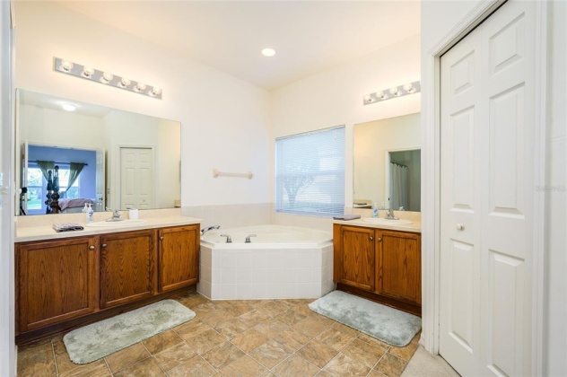 4241 ROEBELENII DRIVE, LAKE WALES, Florida 33859, 3 Bedrooms Bedrooms, ,2 BathroomsBathrooms,Residential,For Sale,ROEBELENII,P4919707