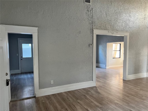 105 LAKE RING DRIVE, WINTER HAVEN, Florida 33884, 4 Bedrooms Bedrooms, ,2 BathroomsBathrooms,Residential,For Sale,LAKE RING,O6008182
