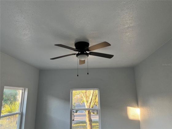 105 LAKE RING DRIVE, WINTER HAVEN, Florida 33884, 4 Bedrooms Bedrooms, ,2 BathroomsBathrooms,Residential,For Sale,LAKE RING,O6008182