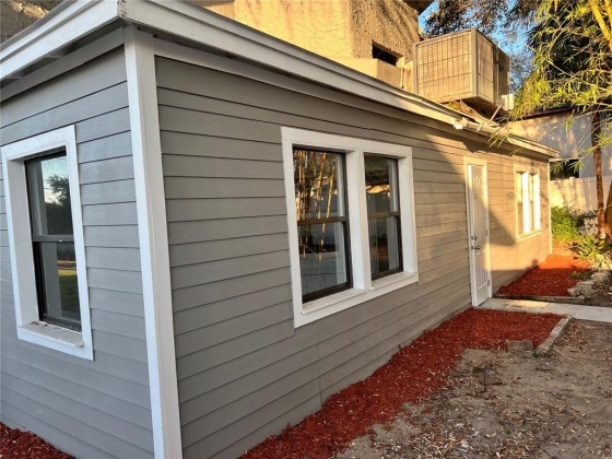 105 LAKE RING DRIVE, WINTER HAVEN, Florida 33884, 4 Bedrooms Bedrooms, ,2 BathroomsBathrooms,Residential,For Sale,LAKE RING,O6008182