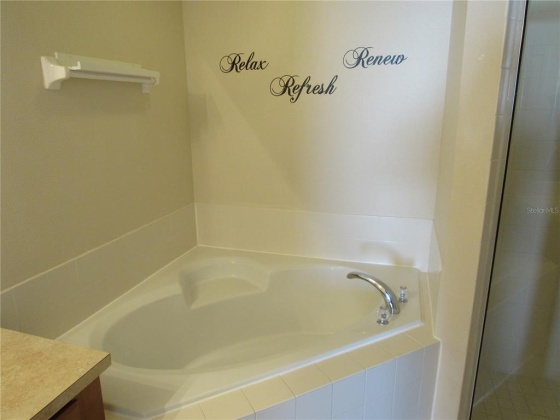 432 DELANCEY DRIVE, DAVENPORT, Florida 33837, 4 Bedrooms Bedrooms, ,2 BathroomsBathrooms,Rental Properties,For Sale,DELANCEY,O6007784