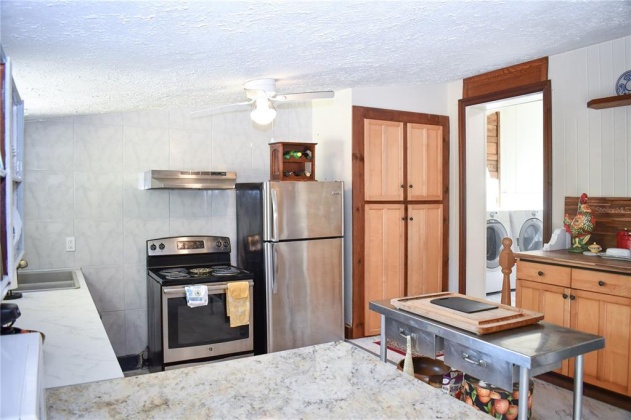 714 6TH STREET, FORT MEADE, Florida 33841, 5 Bedrooms Bedrooms, ,2 BathroomsBathrooms,Residential,For Sale,6TH,T3357756