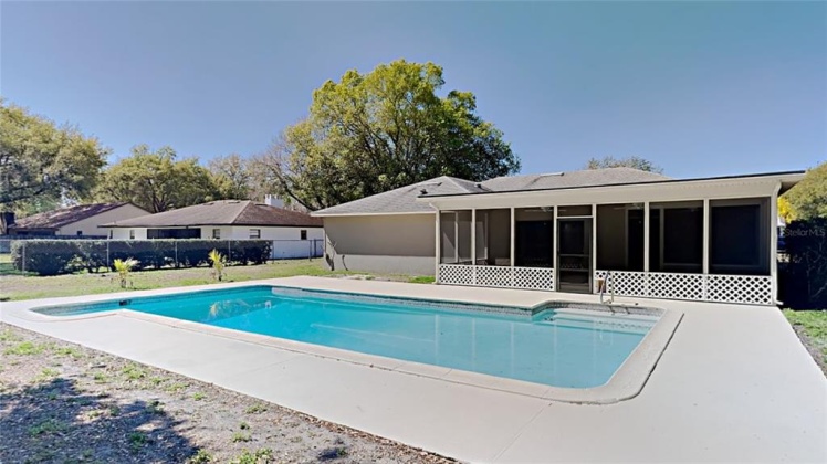 2008 BRENTWOOD DRIVE, AUBURNDALE, Florida 33823, 3 Bedrooms Bedrooms, ,2 BathroomsBathrooms,Residential,For Sale,BRENTWOOD,T3358543
