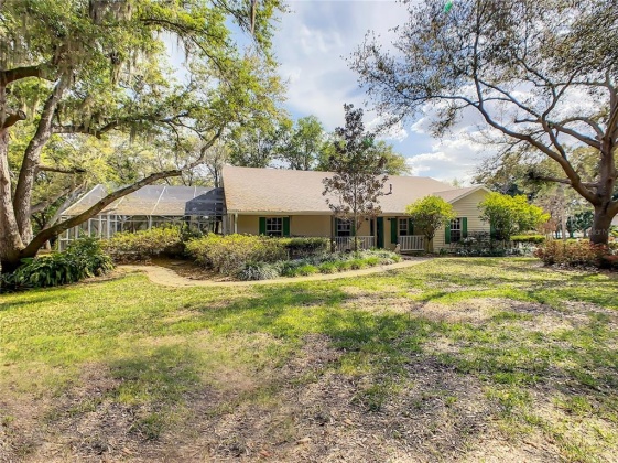 4106 SHOAL GREEN COURT, WINTER HAVEN, Florida 33884, 3 Bedrooms Bedrooms, ,2 BathroomsBathrooms,Residential,For Sale,SHOAL GREEN,P4919715