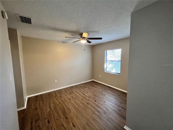 1061 SPIRIT LAKE ROAD, WINTER HAVEN, Florida 33880, 2 Bedrooms Bedrooms, ,1 BathroomBathrooms,Rental Properties,For Sale,SPIRIT LAKE,T3358871