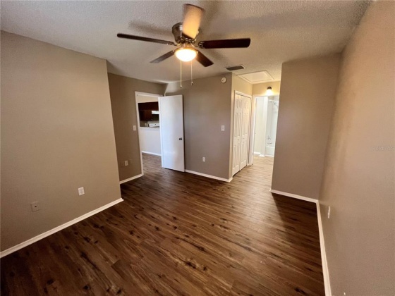 1061 SPIRIT LAKE ROAD, WINTER HAVEN, Florida 33880, 2 Bedrooms Bedrooms, ,1 BathroomBathrooms,Rental Properties,For Sale,SPIRIT LAKE,T3358871