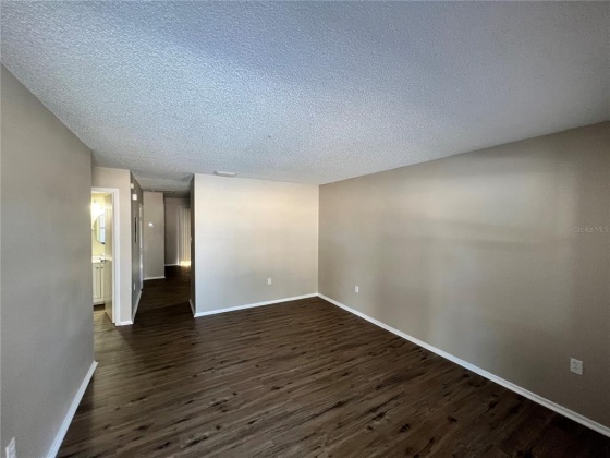 1061 SPIRIT LAKE ROAD, WINTER HAVEN, Florida 33880, 2 Bedrooms Bedrooms, ,1 BathroomBathrooms,Rental Properties,For Sale,SPIRIT LAKE,T3358871