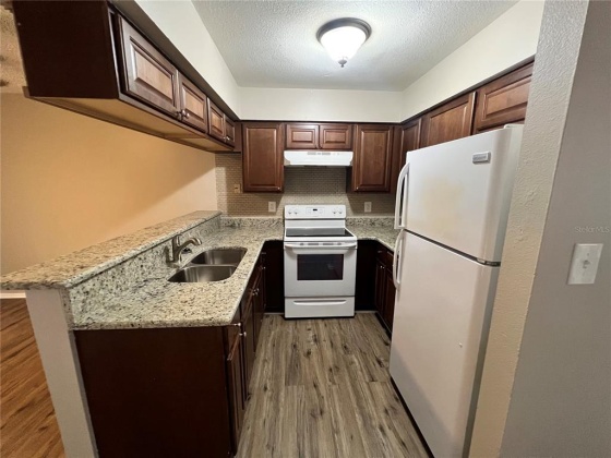 1061 SPIRIT LAKE ROAD, WINTER HAVEN, Florida 33880, 2 Bedrooms Bedrooms, ,1 BathroomBathrooms,Rental Properties,For Sale,SPIRIT LAKE,T3358871
