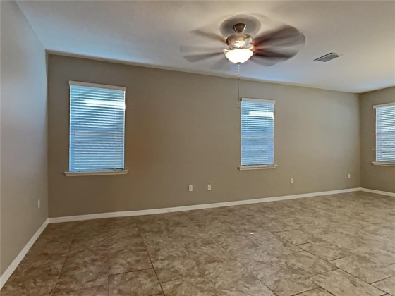 132 WATERSIDE CIRCLE, WINTER HAVEN, Florida 33880, 2 Bedrooms Bedrooms, ,2 BathroomsBathrooms,Rental Properties,For Sale,WATERSIDE,T3358911