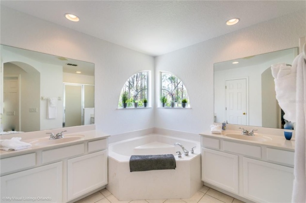 468 BELFRY DRIVE, DAVENPORT, Florida 33897, 5 Bedrooms Bedrooms, ,4 BathroomsBathrooms,Residential,For Sale,BELFRY,O6008116