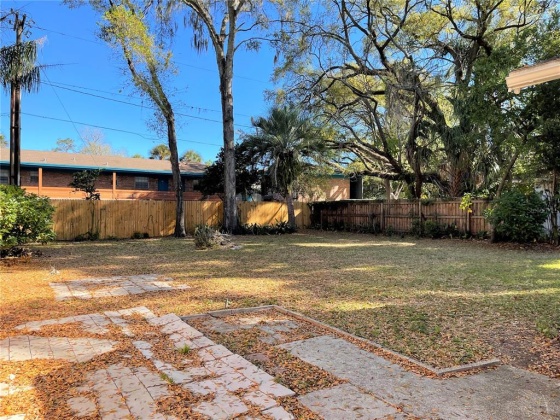 309 PALM DRIVE, LAKELAND, Florida 33803, 3 Bedrooms Bedrooms, ,1 BathroomBathrooms,Rental Properties,For Sale,PALM,L4928419