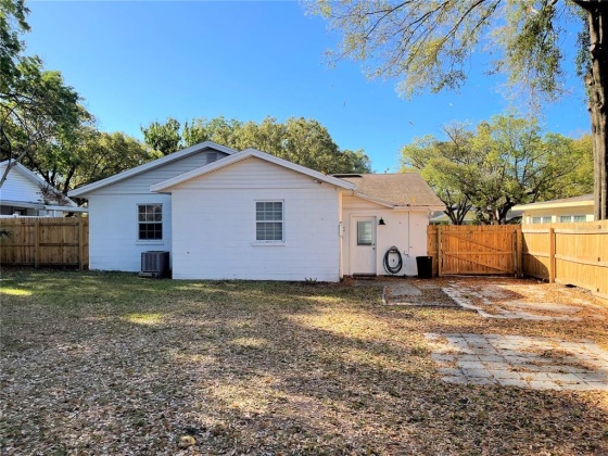 309 PALM DRIVE, LAKELAND, Florida 33803, 3 Bedrooms Bedrooms, ,1 BathroomBathrooms,Rental Properties,For Sale,PALM,L4928419
