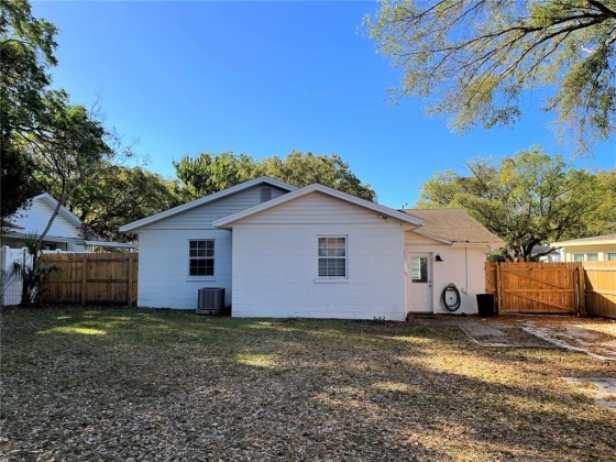309 PALM DRIVE, LAKELAND, Florida 33803, 3 Bedrooms Bedrooms, ,1 BathroomBathrooms,Rental Properties,For Sale,PALM,L4928419