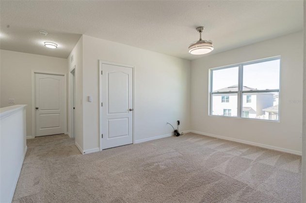 128 LUDISIA LOOP, DAVENPORT, Florida 33837, 5 Bedrooms Bedrooms, ,3 BathroomsBathrooms,Rental Properties,For Sale,LUDISIA,O6008557