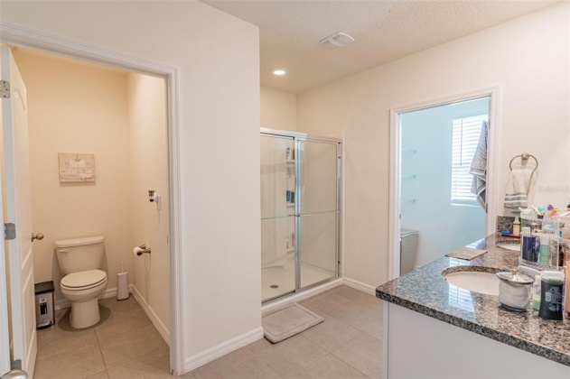 128 LUDISIA LOOP, DAVENPORT, Florida 33837, 5 Bedrooms Bedrooms, ,3 BathroomsBathrooms,Rental Properties,For Sale,LUDISIA,O6008557