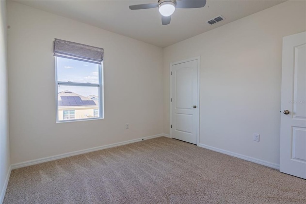 128 LUDISIA LOOP, DAVENPORT, Florida 33837, 5 Bedrooms Bedrooms, ,3 BathroomsBathrooms,Rental Properties,For Sale,LUDISIA,O6008557