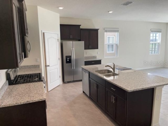 7809 OAK REFLECTION LOOP, DAVENPORT, Florida 33837, 7 Bedrooms Bedrooms, ,6 BathroomsBathrooms,Rental Properties,For Sale,OAK REFLECTION,O6007341