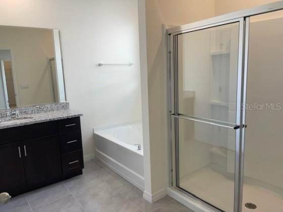 7809 OAK REFLECTION LOOP, DAVENPORT, Florida 33837, 7 Bedrooms Bedrooms, ,6 BathroomsBathrooms,Rental Properties,For Sale,OAK REFLECTION,O6007341