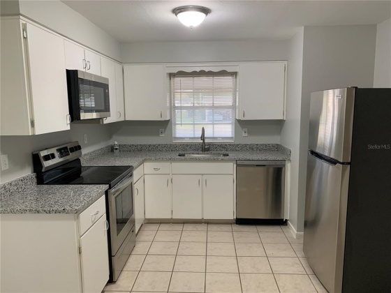 631 CAREY PLACE, LAKELAND, Florida 33803, 4 Bedrooms Bedrooms, ,2 BathroomsBathrooms,Rental Properties,For Sale,CAREY,O6008635