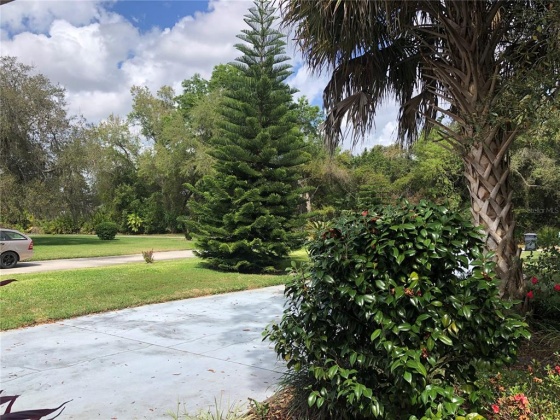 26 GRENEWOOD LN, HAINES CITY, Florida 33844, 2 Bedrooms Bedrooms, ,2 BathroomsBathrooms,Residential,For Sale,GRENEWOOD LN,S5063949