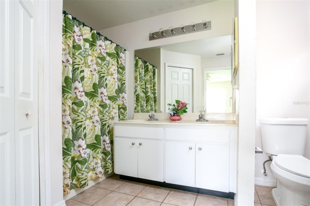 2220 MYSTIC RING LOOP, POINCIANA, Florida 34759, 3 Bedrooms Bedrooms, ,2 BathroomsBathrooms,Rental Properties,For Sale,MYSTIC RING,S5063866