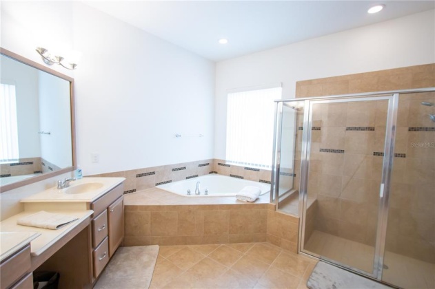 4897 BELLE VUE BREEZE LOOP, AUBURNDALE, Florida 33823, 4 Bedrooms Bedrooms, ,4 BathroomsBathrooms,Residential,For Sale,BELLE VUE BREEZE,P4919800