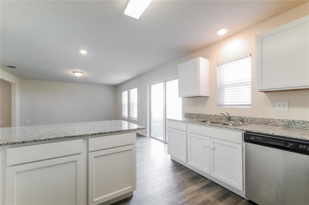 1409 SARASOTA DRIVE, POINCIANA, Florida 34759, 3 Bedrooms Bedrooms, ,2 BathroomsBathrooms,Rental Properties,For Sale,SARASOTA,O6009336