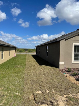 1631 SWAN LAKE CIRCLE, DUNDEE, Florida 33838, 4 Bedrooms Bedrooms, ,2 BathroomsBathrooms,Rental Properties,For Sale,SWAN LAKE,O6009340