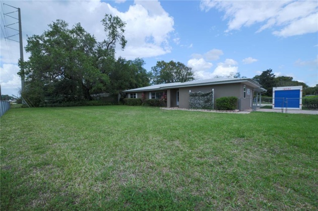 1435 COMBEE ROAD, LAKELAND, Florida 33801, 3 Bedrooms Bedrooms, ,2 BathroomsBathrooms,Residential,For Sale,COMBEE,L4928465
