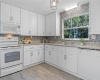 437 LONGFELLOW BOULEVARD, LAKELAND, Florida 33801, 4 Bedrooms Bedrooms, ,2 BathroomsBathrooms,Residential,For Sale,LONGFELLOW,S5062009