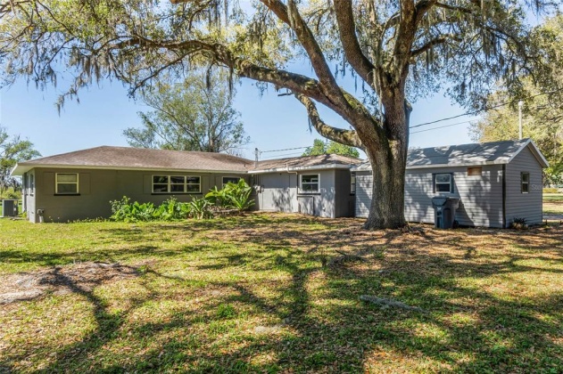 437 LONGFELLOW BOULEVARD, LAKELAND, Florida 33801, 4 Bedrooms Bedrooms, ,2 BathroomsBathrooms,Residential,For Sale,LONGFELLOW,S5062009