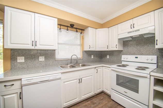 143 HONEYBEE LANE, POLK CITY, Florida 33868, 3 Bedrooms Bedrooms, ,2 BathroomsBathrooms,Residential,For Sale,HONEYBEE,L4928478