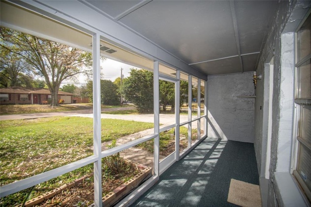 143 HONEYBEE LANE, POLK CITY, Florida 33868, 3 Bedrooms Bedrooms, ,2 BathroomsBathrooms,Residential,For Sale,HONEYBEE,L4928478