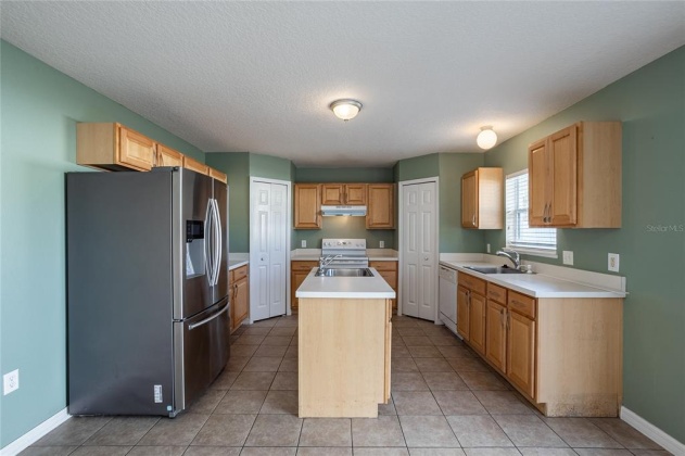 146 MILESTONE DRIVE, HAINES CITY, Florida 33844, 5 Bedrooms Bedrooms, ,2 BathroomsBathrooms,Rental Properties,For Sale,MILESTONE,O6001815