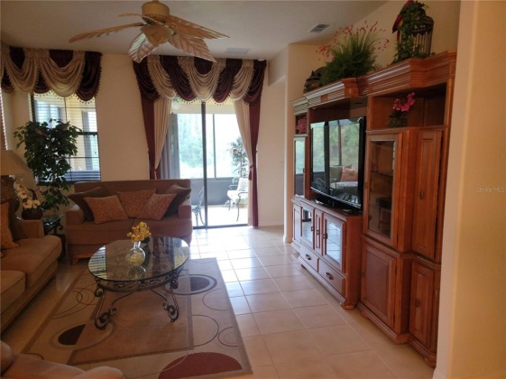 728 GRAND CANAL DRIVE, POINCIANA, Florida 34759, 2 Bedrooms Bedrooms, ,2 BathroomsBathrooms,Residential,For Sale,GRAND CANAL,S5064133