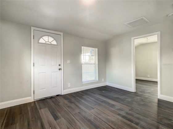 213 PHILLIPS STREET, LAKE WALES, Florida 33853, 2 Bedrooms Bedrooms, ,1 BathroomBathrooms,Residential,For Sale,PHILLIPS,S5063720