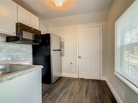 213 PHILLIPS STREET, LAKE WALES, Florida 33853, 2 Bedrooms Bedrooms, ,1 BathroomBathrooms,Residential,For Sale,PHILLIPS,S5063720