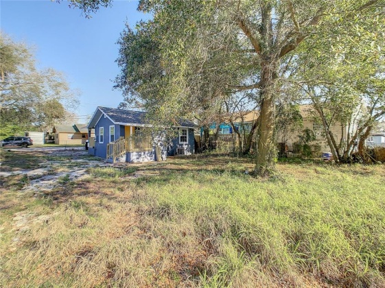 213 PHILLIPS STREET, LAKE WALES, Florida 33853, 2 Bedrooms Bedrooms, ,1 BathroomBathrooms,Residential,For Sale,PHILLIPS,S5063720