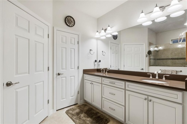 328 TOMELLOSO WAY, DAVENPORT, Florida 33837, 3 Bedrooms Bedrooms, ,2 BathroomsBathrooms,Residential,For Sale,TOMELLOSO,S5064006