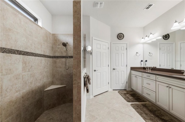 328 TOMELLOSO WAY, DAVENPORT, Florida 33837, 3 Bedrooms Bedrooms, ,2 BathroomsBathrooms,Residential,For Sale,TOMELLOSO,S5064006