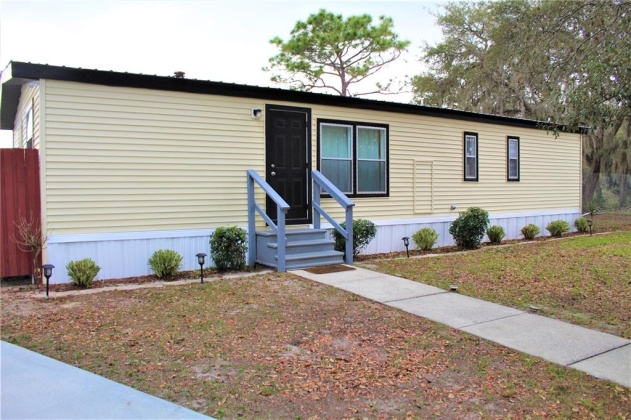 106 FAWN COURT, DAVENPORT, Florida 33837, 2 Bedrooms Bedrooms, ,2 BathroomsBathrooms,Residential,For Sale,FAWN,P4919831
